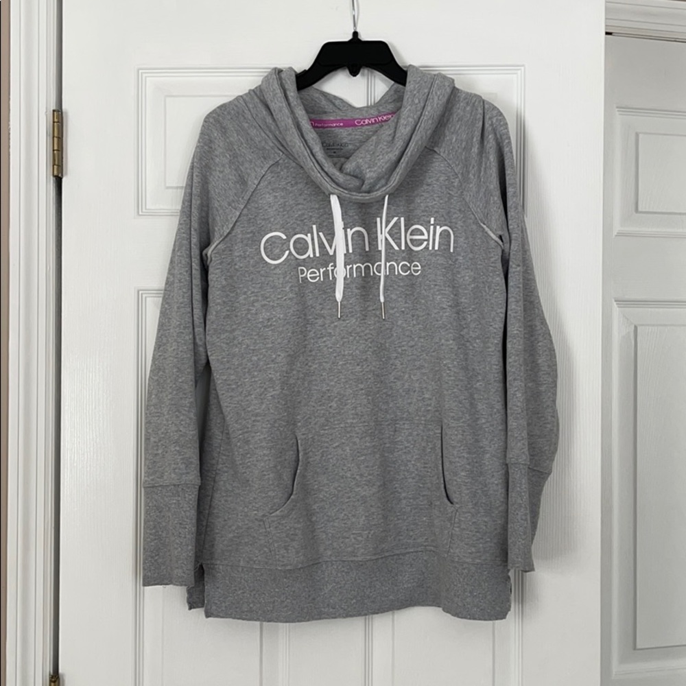 CK pullover
